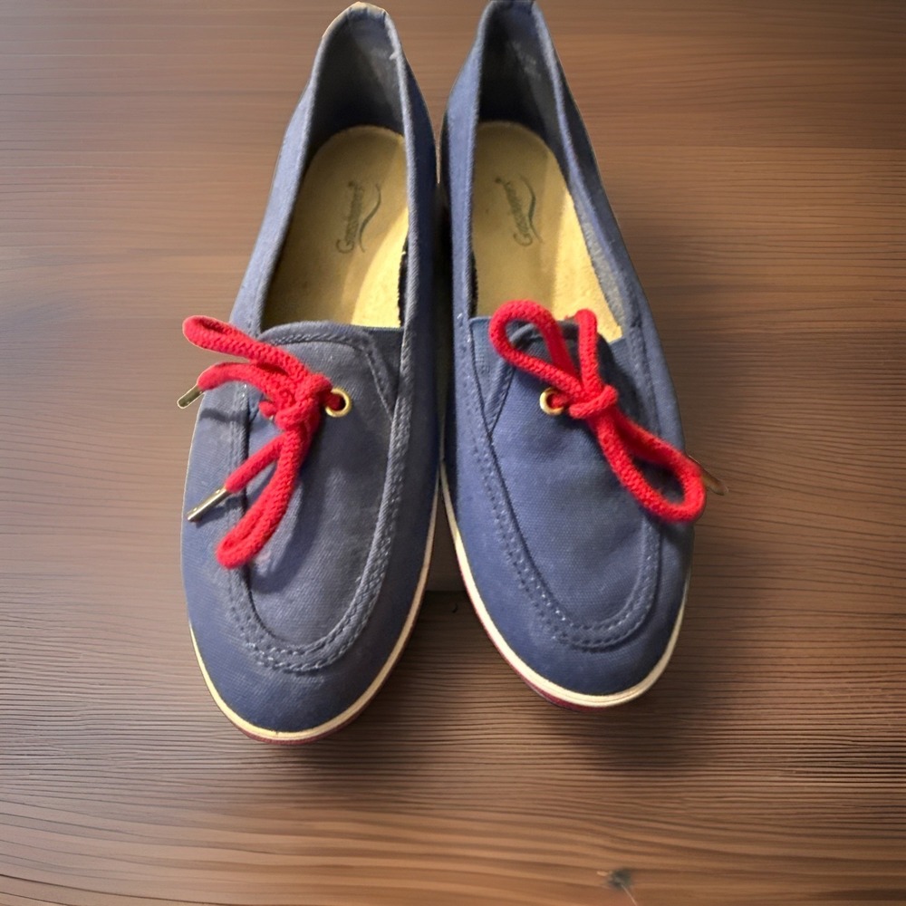 Grasshoppers Womens Blue Red Low Round Toe Size 6m Slip On Shoes Vintage